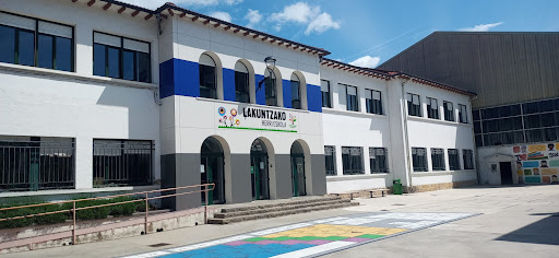 CPEIP Lakuntzako Herri Eskola HLHIP, Institución educativa pública en Lakuntza,Navarra