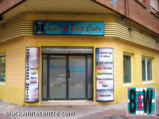 Black & White Center, Escuela de inglés en Albacete,Albacete
