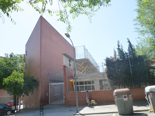 Colegio Antoni Balmanya, Institución educativa pública en Barcelona,Barcelona