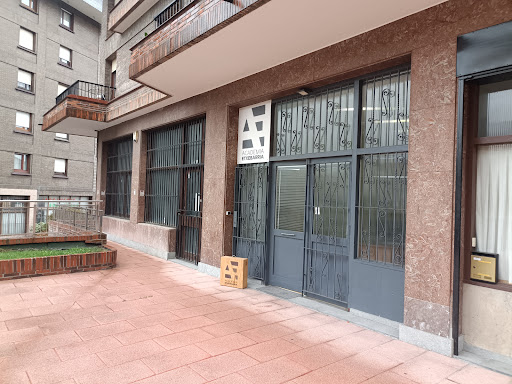 Academia Etxebarria, Centro de capacitación en Bilbao,Bizkaia