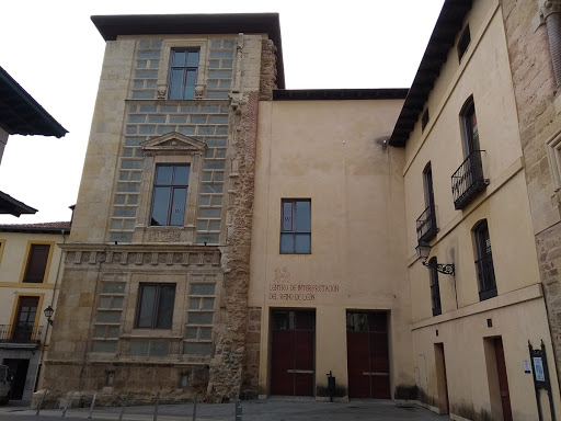 Universidad de Washington, Sede Central en España , León, Universidad pública en León,León