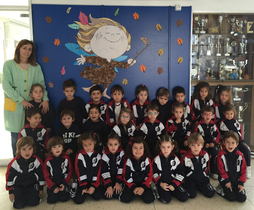 Centro Privado de Ensino Fillas de Cristo Rei, Escuela charter en O Carballo,A Coruña