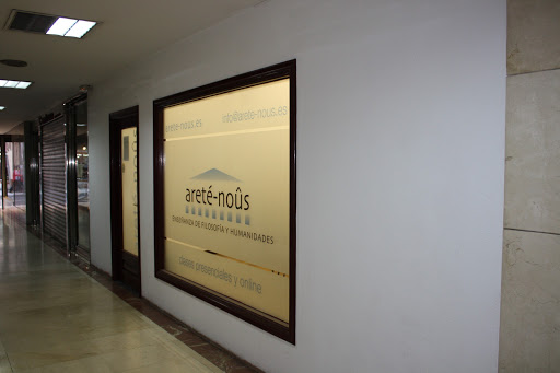 Academia Areté-Noûs, Centro de capacitación en Lugo,Lugo