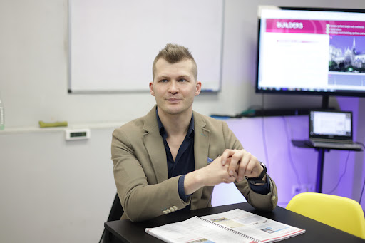 Bravo Academy | Academia de inglés, Escuela de inglés en Barcelona,Barcelona