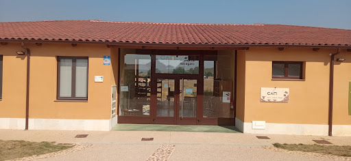 Centro Artesanal Maragato, Centro de entrenamiento en Santa Colomba de Somoza,León