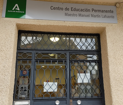 Centro Público de Educación de Personas Adultas El Castillejo, Escuela en Pinos Puente,Granada