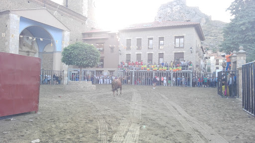 Ayuntamiento de Aliaga., Ayuntamiento en Aliaga,Teruel