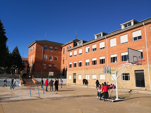 Colegio Paula Montal, Escuela Autónoma en Astorga,León