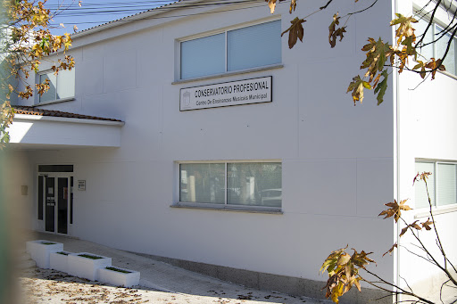 Conservatorio Profesional/Escola de Música Municipal de Tui, Escuela en Tui,Pontevedra