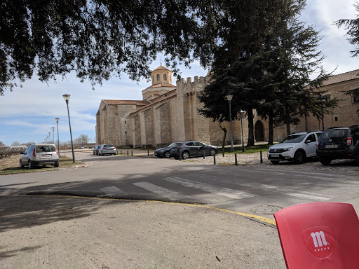 Centro Rural Agrupado San Bernardo, Institución educativa pública en San Bernardo,Valladolid