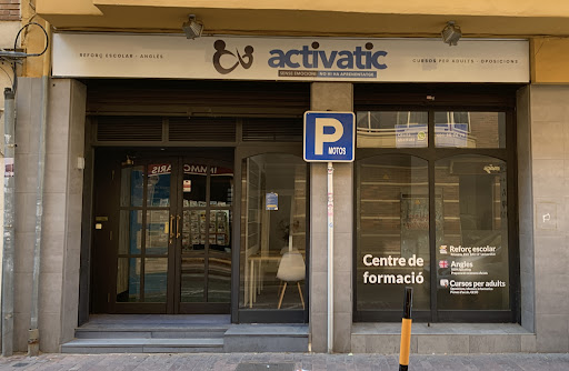 Activatic Reus - Acadèmia de reforç escolar i anglès, Centro de capacitación en Reus,Tarragona