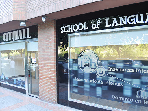 City Hall School of Languages, Escuela de inglés en León,León