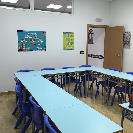 First Class School of English, Escuela de inglés en Málaga,Málaga