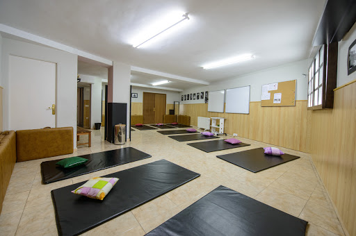 Escuela ESTP León, Escuela de acupuntura en León,León