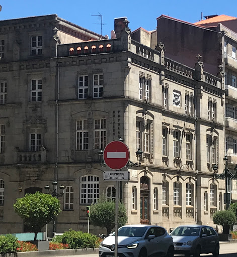 Escola Municipal de Artes e Oficios, Escuela en Vigo,Pontevedra